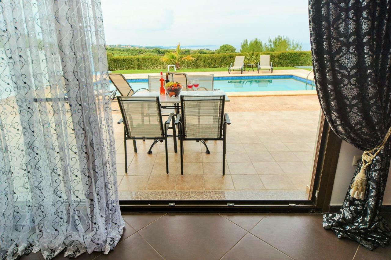 Villas ハニオティス エクステリア 写真